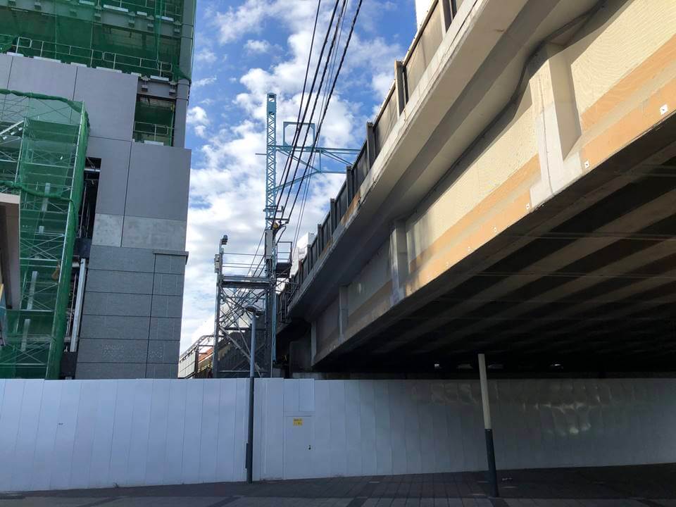 桜木町駅に新たに出来る改札の建設工事