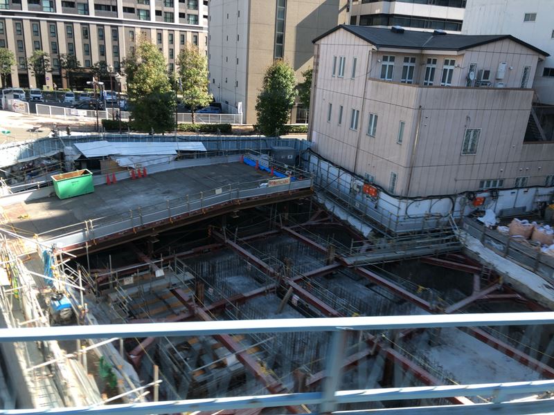 プレサンスホテル横浜桜木町の建設途中の様子（2018年10月20日）