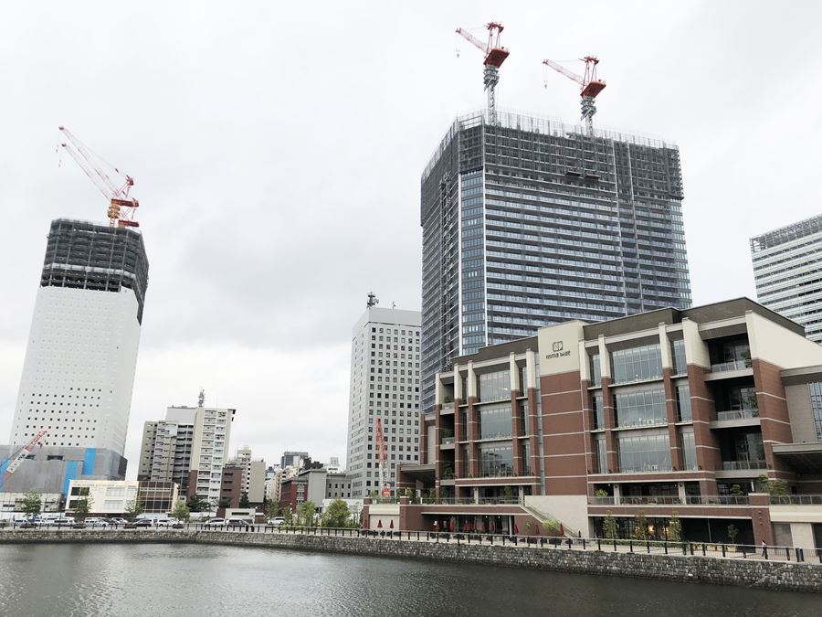 横浜新市庁舎とTHE TOWER YOKOHAMA KITANAKA