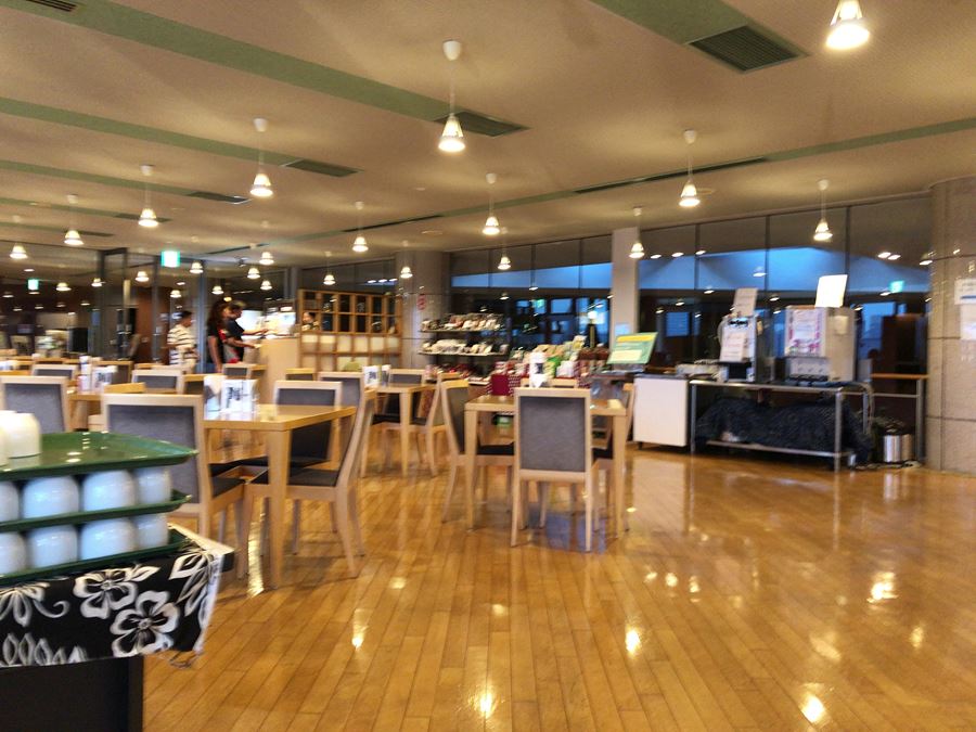 みなとみらいの穴場！社食感あふれる『ポートテラスカフェ』JICA横浜3F