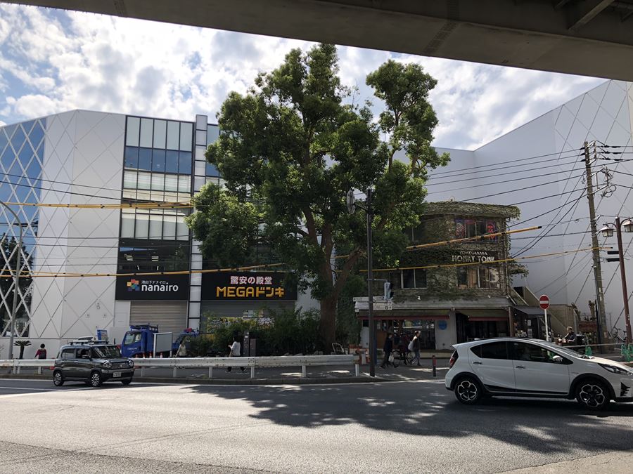 新山下に建設中の「港山下ナナイロnanairo」「MEGAドンキ港山下総本店(仮称)」