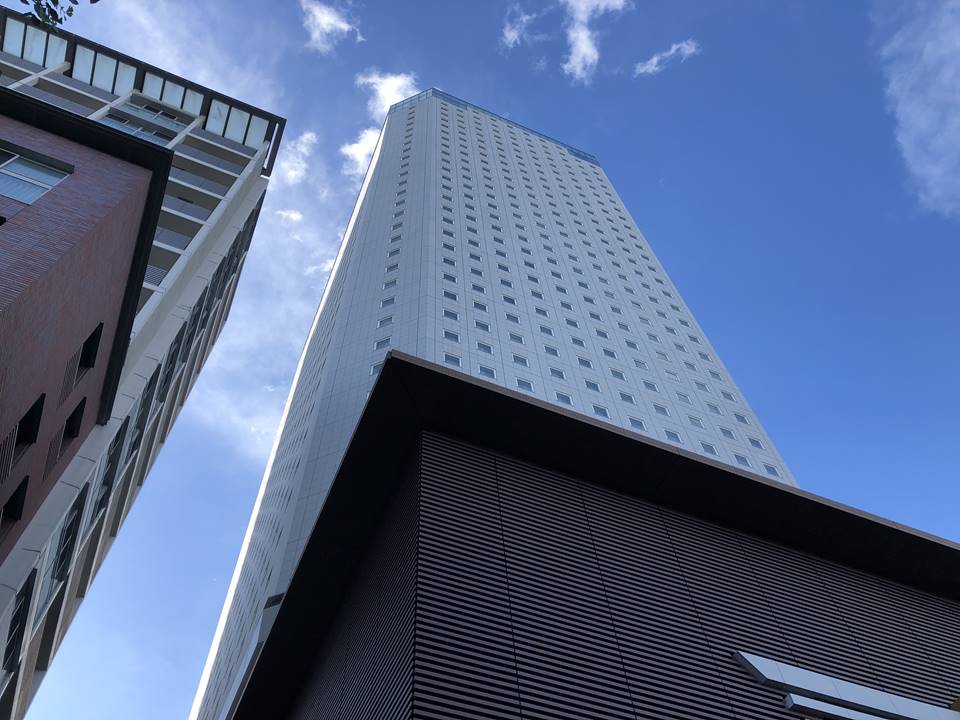 アパホテル&リゾート〈横浜ベイタワー〉の建設工事写真