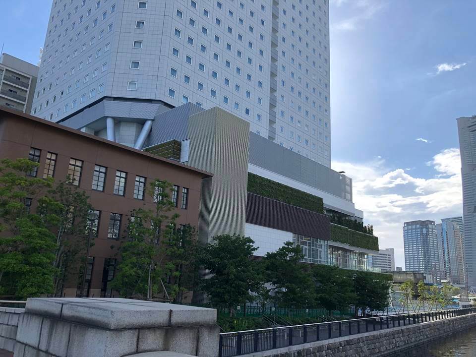 アパホテル&リゾート〈横浜ベイタワー〉の建設工事写真