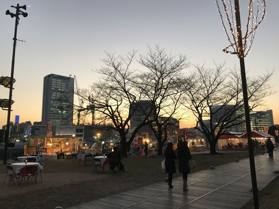 TOWERS Milight 〜みなとみらい21 オフィス全館ライトアップ〜