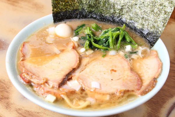 横浜駅直通アソビル1F「横浜POST STREET」の飲食テナント壱六家