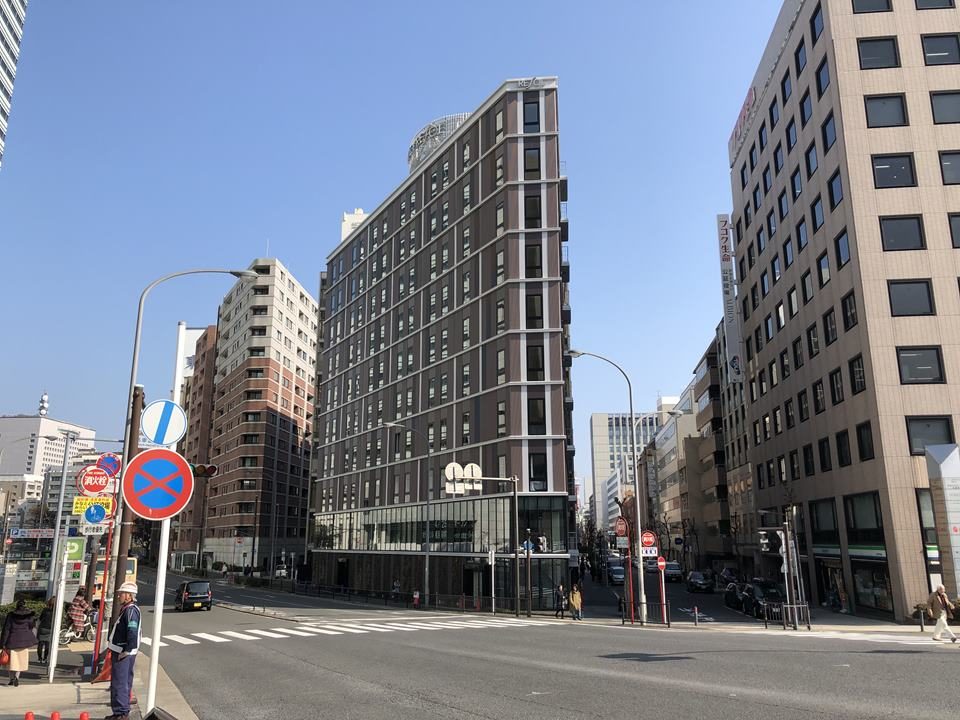 2019年4月に完成を控えるホテルリソルの外観写真