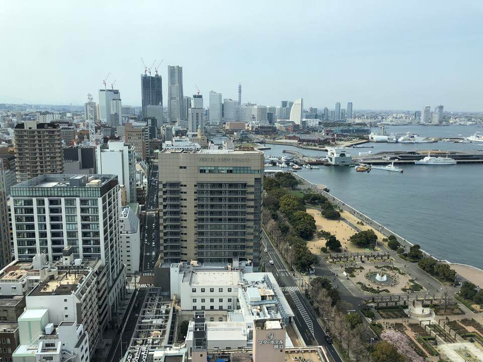 横浜マリンタワーから見えるみなとみらい地区（2019年3月）