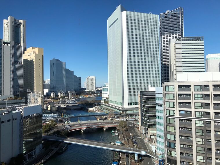 ホテルWBF横浜桜木町の14階から見た景色写真
