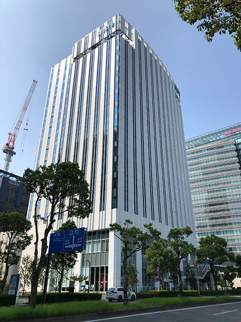 京急グループ本社ビルの外観写真