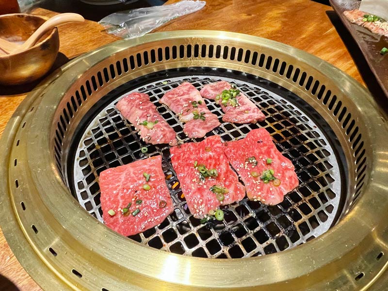 桜木町コレットマーレ7階レストランフロアにオープンした「大徳壽みなとみらい店」のお肉写真