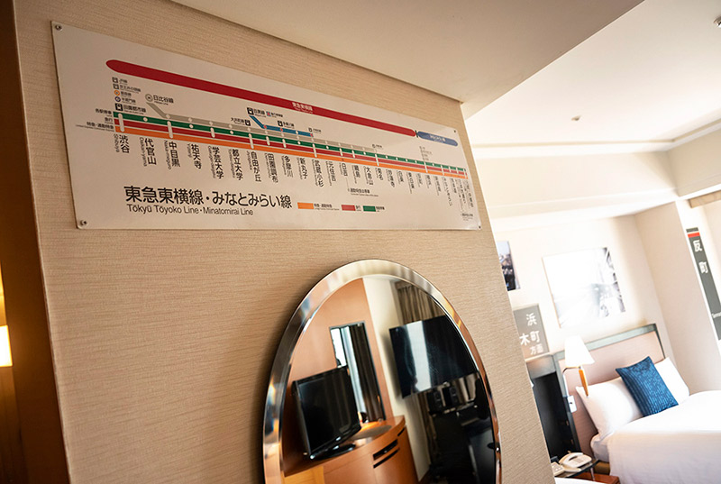 横浜ベイホテル東急のトレインシミュレータールーム宿泊プラン「みんなで運転士」
