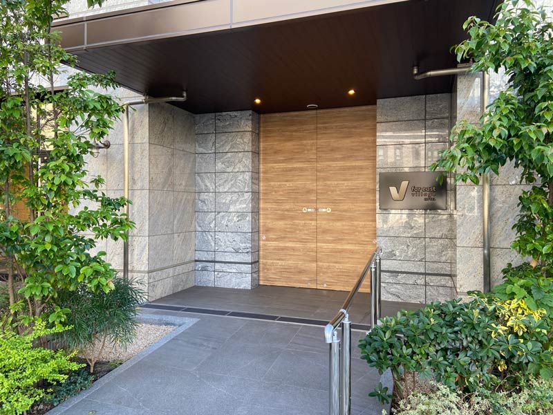 ファーイーストビレッジホテル横浜の正面玄関写真