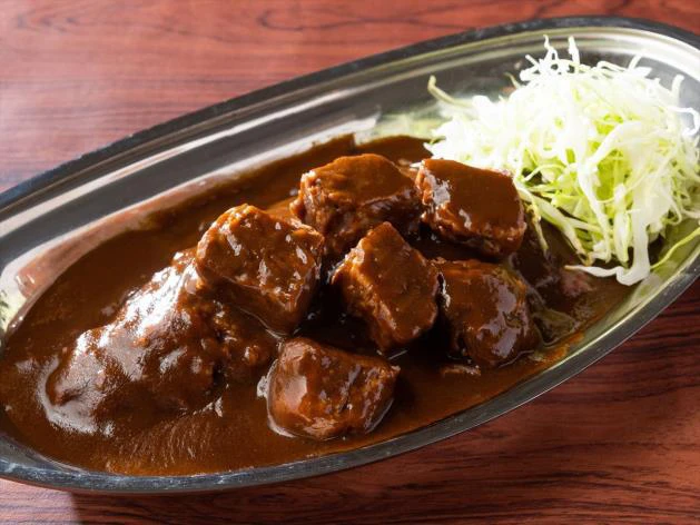 アパ社長カレー 横浜ベイタワー店のプレミアムやわらかゴロゴロビーフ社長カレー