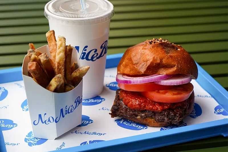Neo Nice Burger(ネオナイスバーガー)